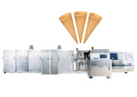 เครื่องผลิตไอศครีมลูกกลิ้งแบบกำหนดเอง / เครื่องทำไอศกรีมอุตสาหกรรมพร้อมถังปั้มและปั้มน้ำ