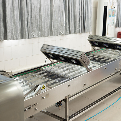 เครื่องขนส่งความเย็นสําหรับสายการผลิตด้วยไฟฟ้า 220V / 380V