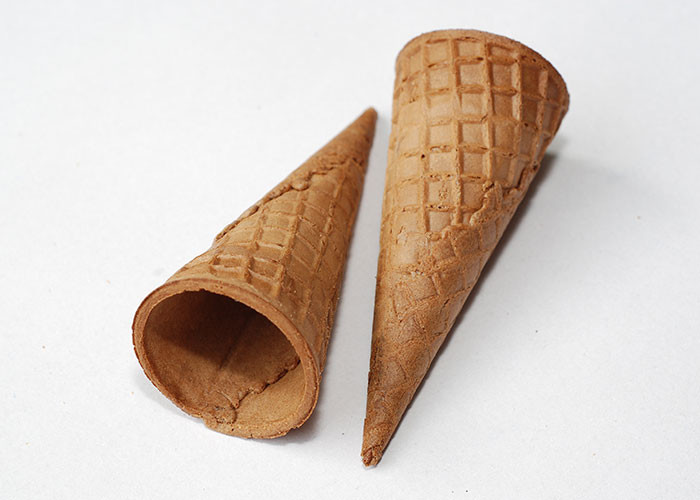 การผลิตไอศกรีมช็อกโกแลตโฮมเมดสำหรับร้านค้า / ร้านค้า